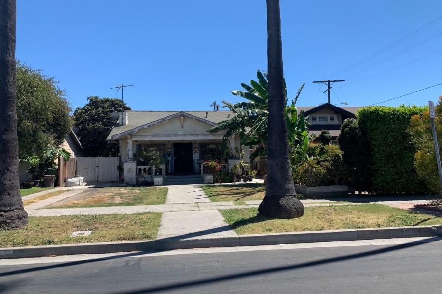 W 51st St, Los Angeles, CA 90062