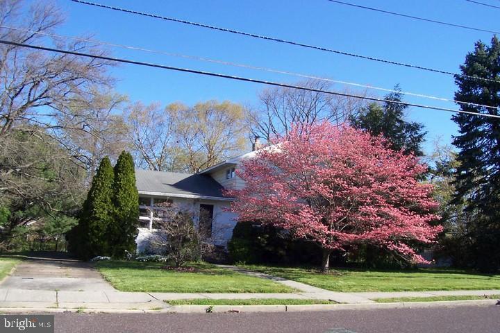 Broadway, Runnemede, NJ 08078
