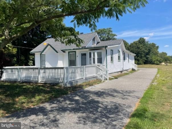 W Oak Rd, Vineland, NJ 08360