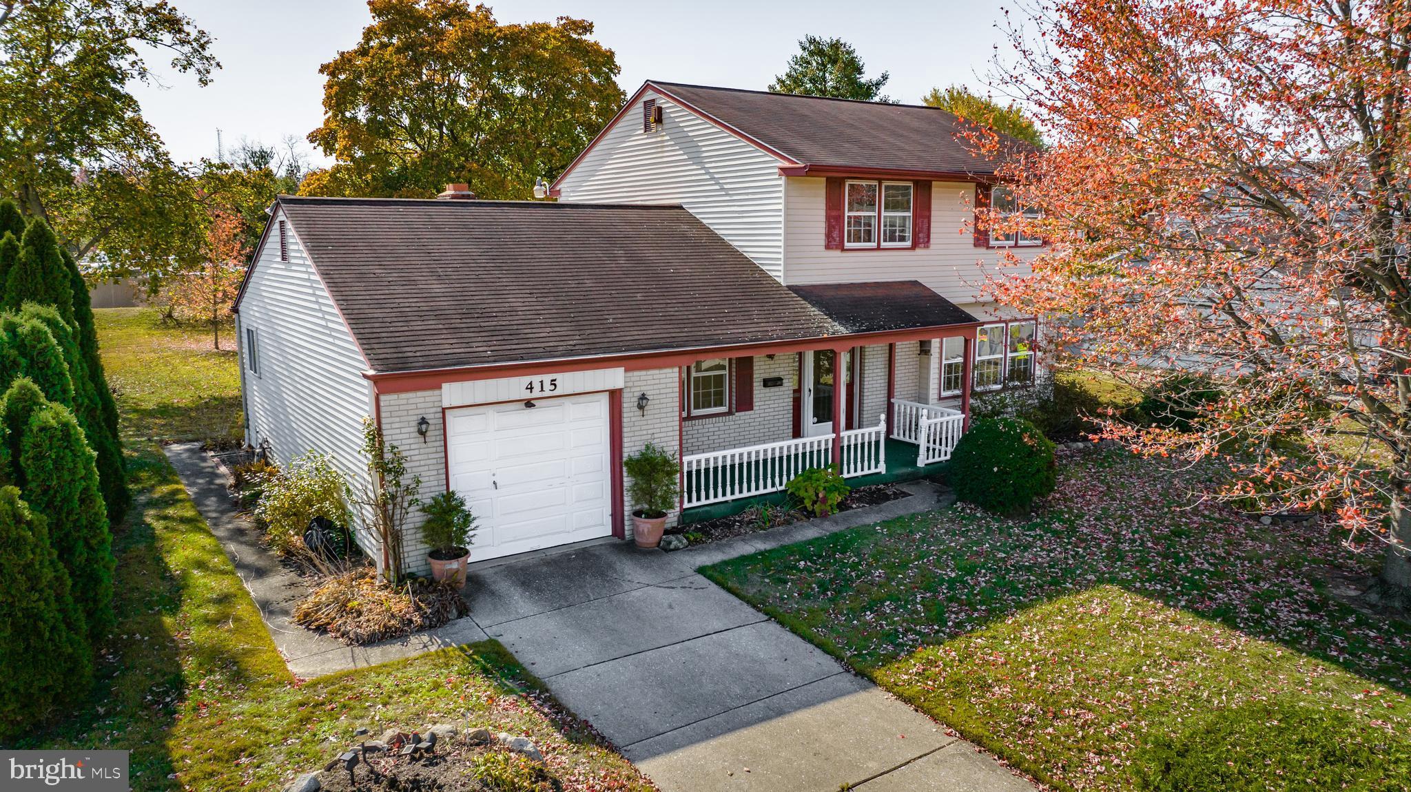Windsor Dr, Gibbstown, NJ 08027