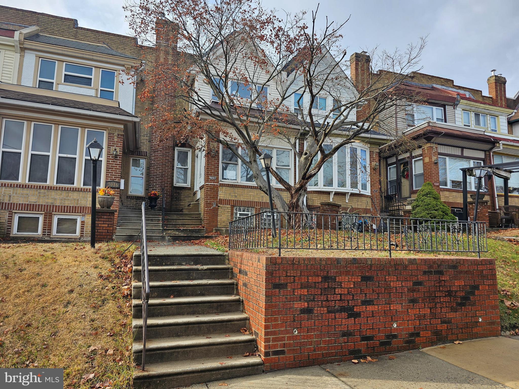 Forrest Ave, Philadelphia, PA 19138