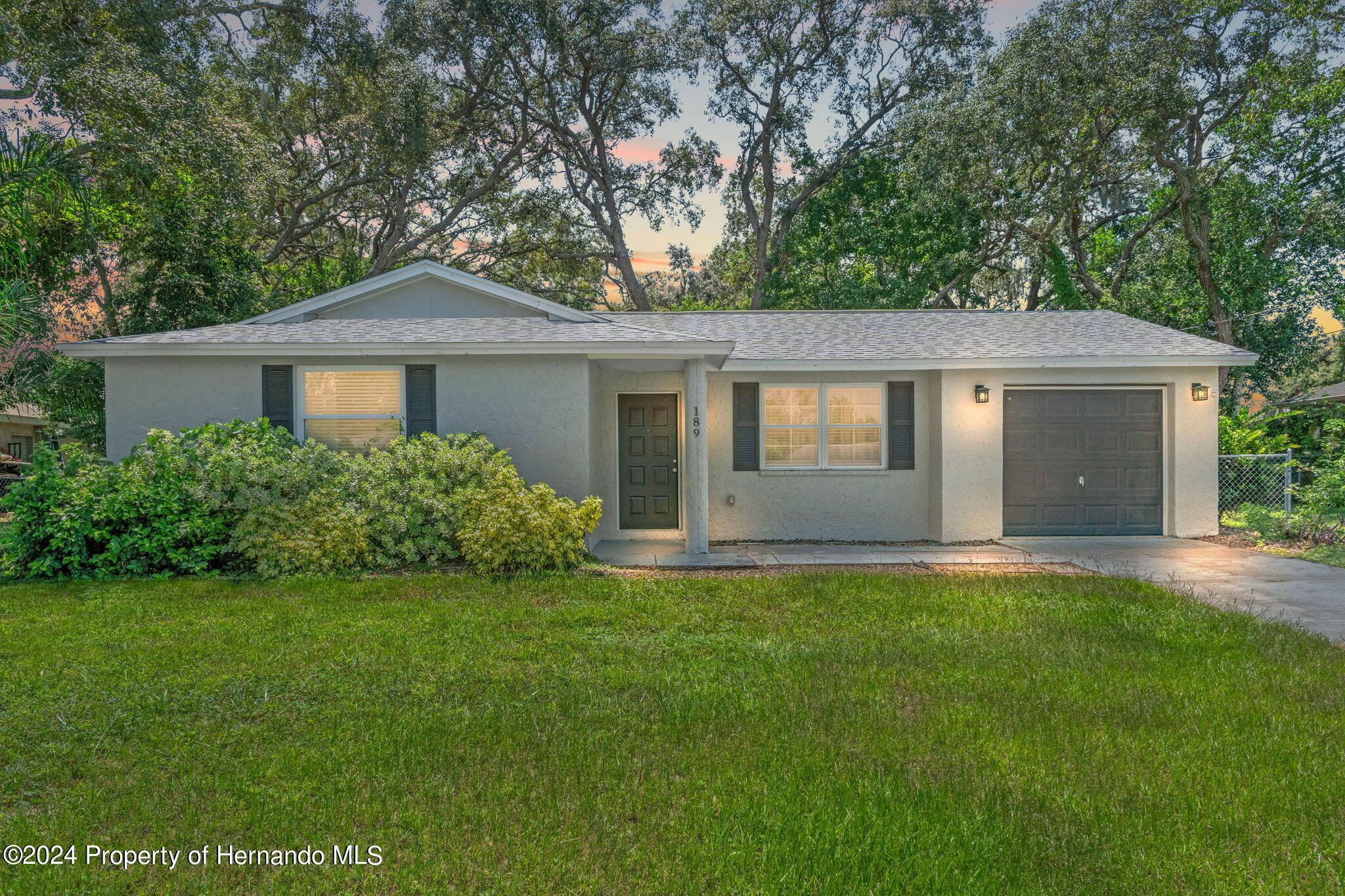 Rosedale Ave, Spring Hill, FL 34606