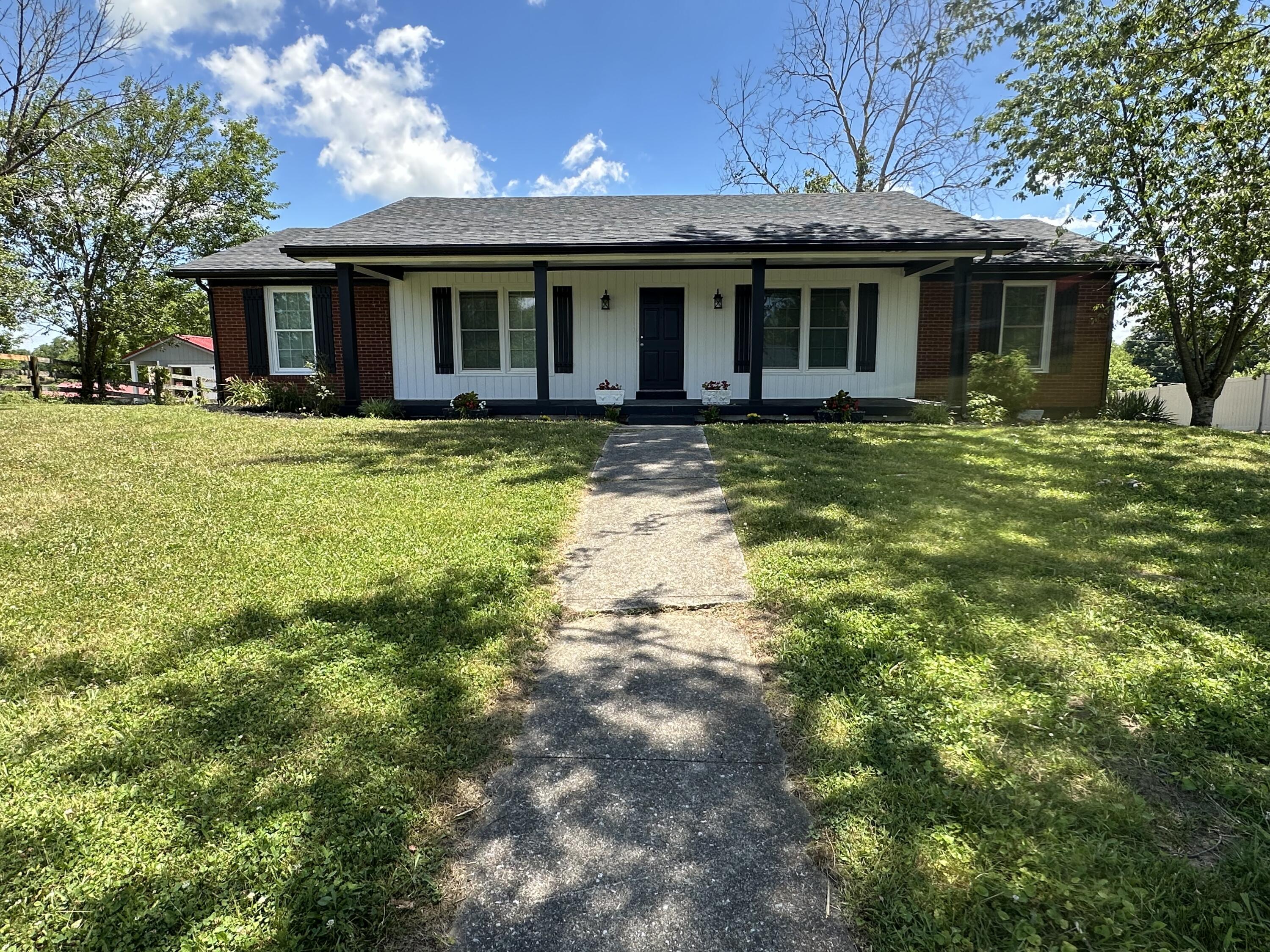Norton Dr, Richmond, KY 40475