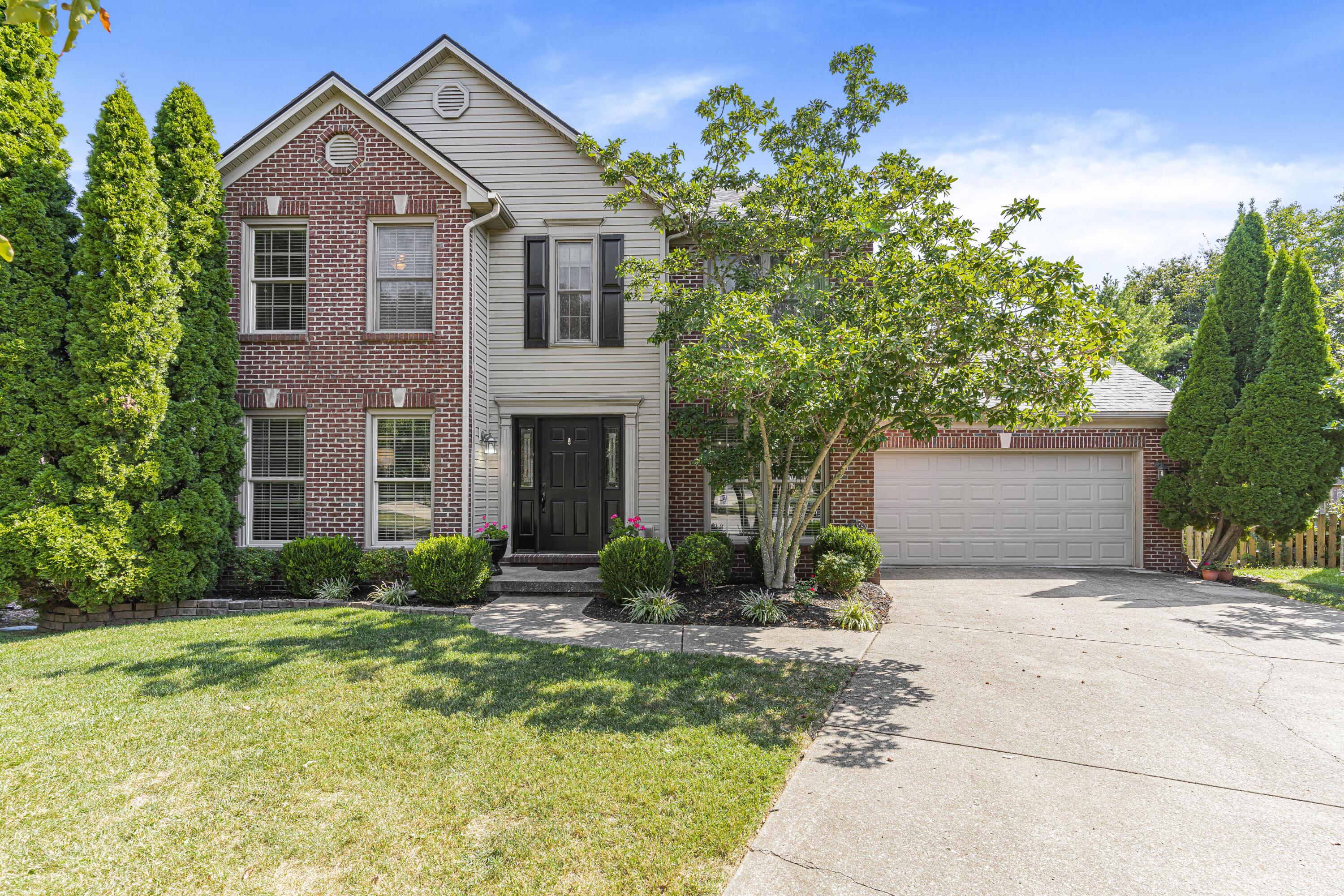 Hunters Green Way, Lexington, KY 40509