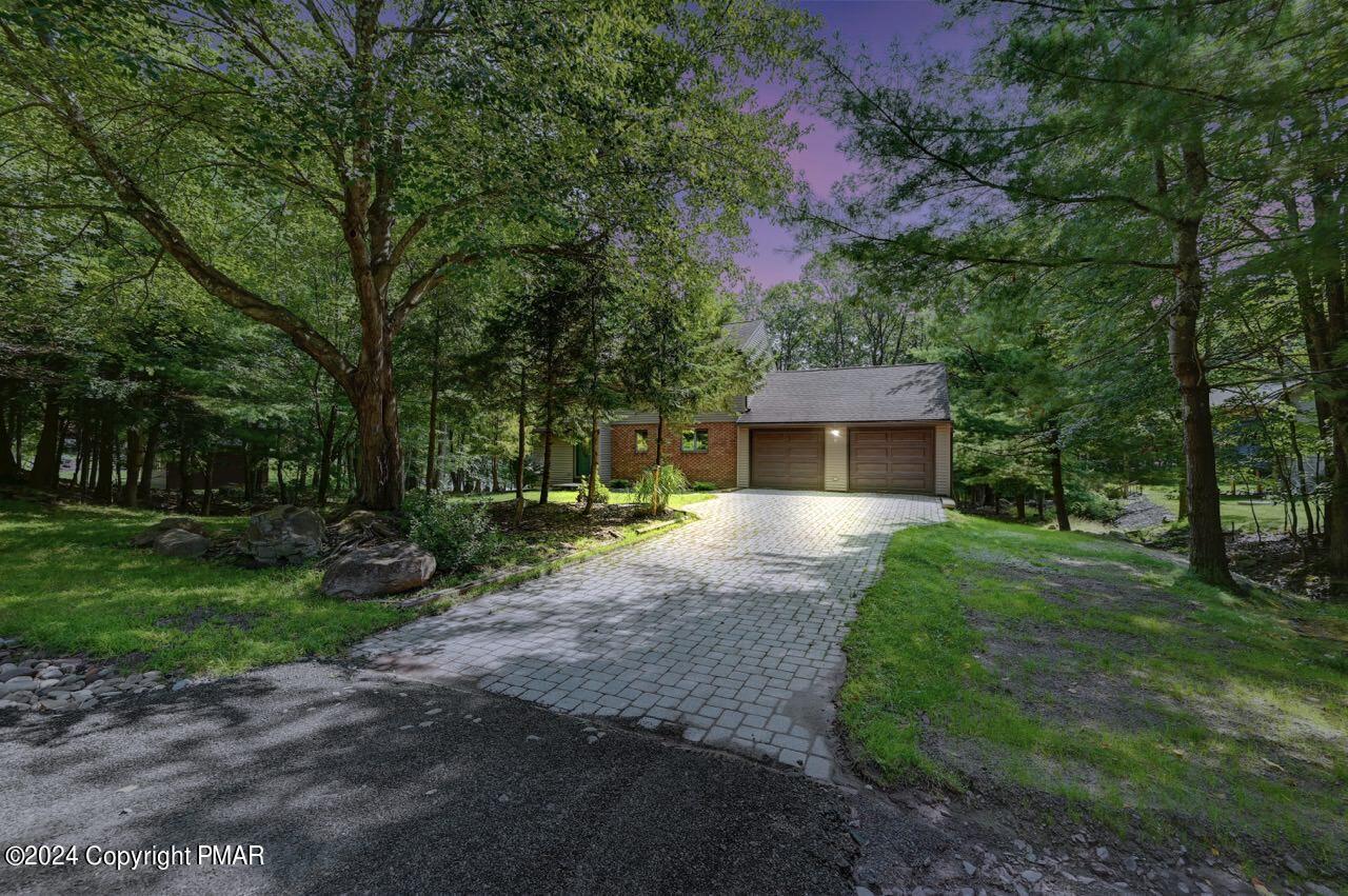 Aleeda Blvd, Bear Creek Township, PA 18702