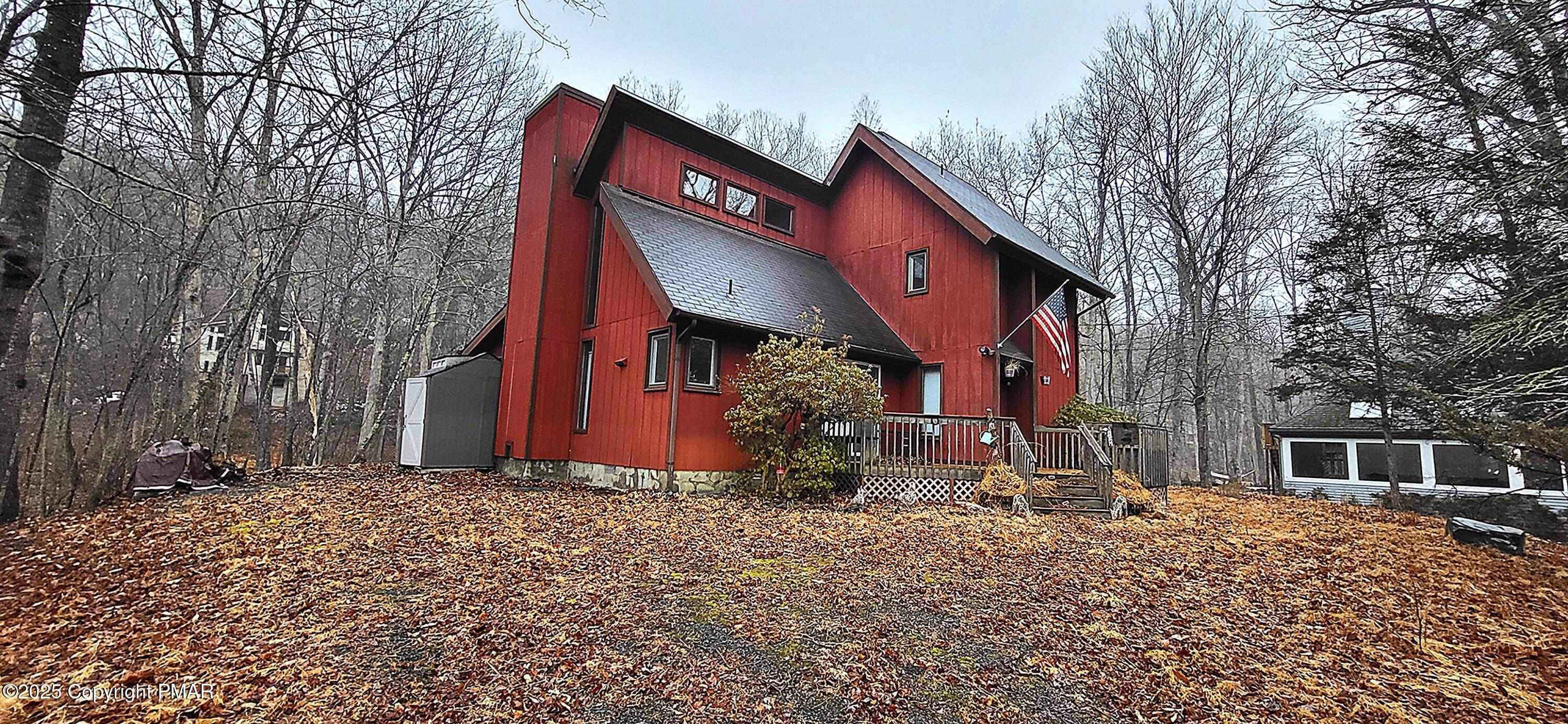 Decker Rd, Bushkill, PA 18324