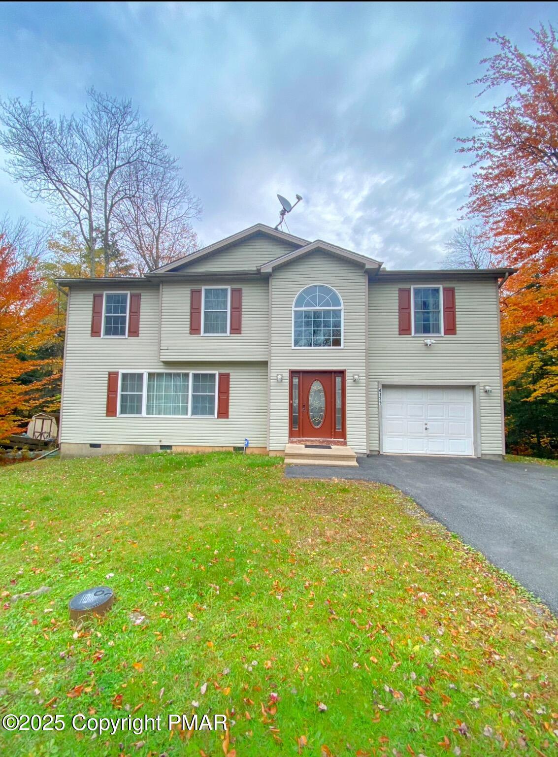 Indian Ave, Pocono Summit, PA 18346