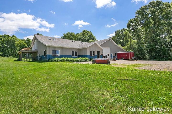 S Greenville Rd, Greenville, MI 48838