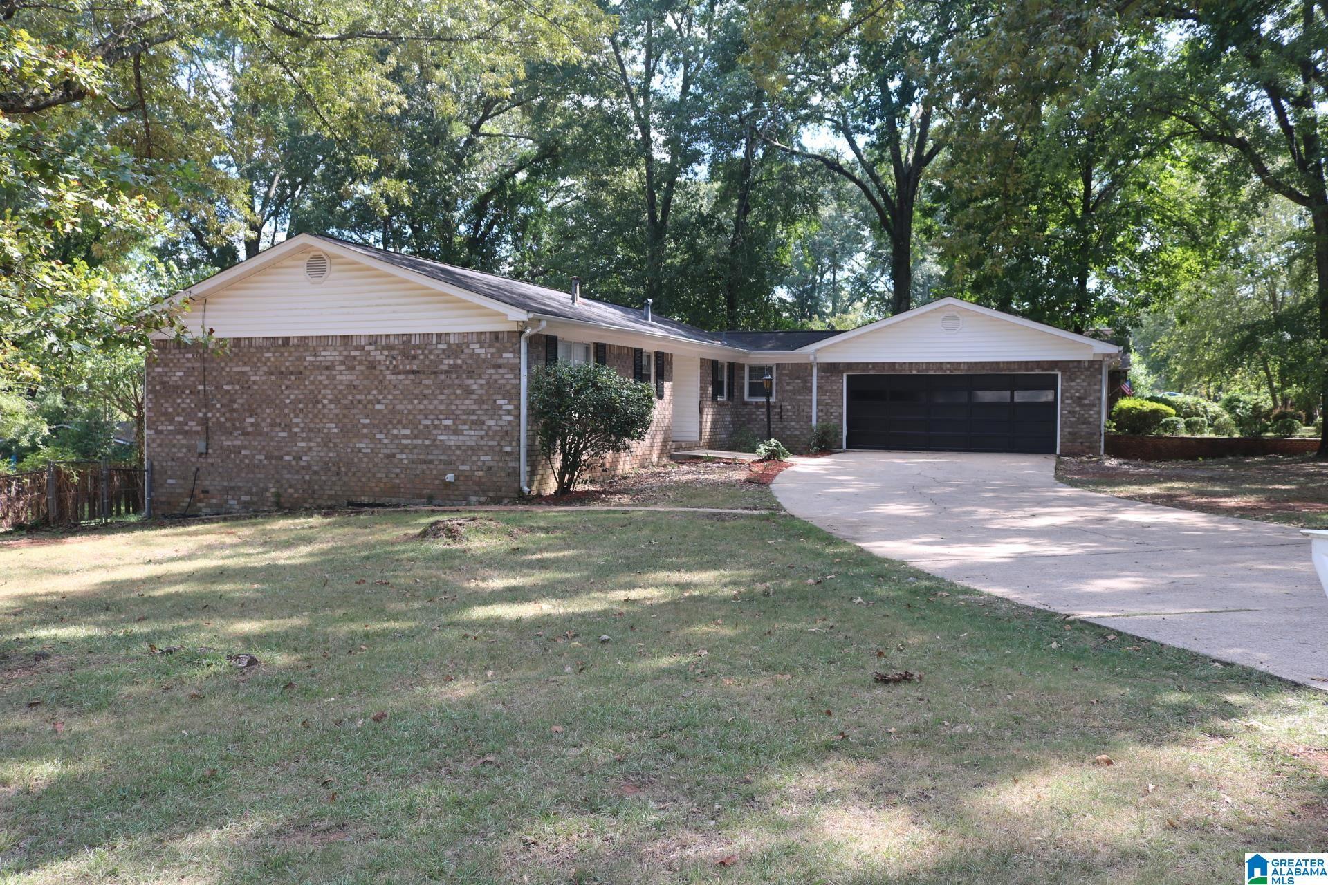 Roland Pl, Hazlet, NJ 07730