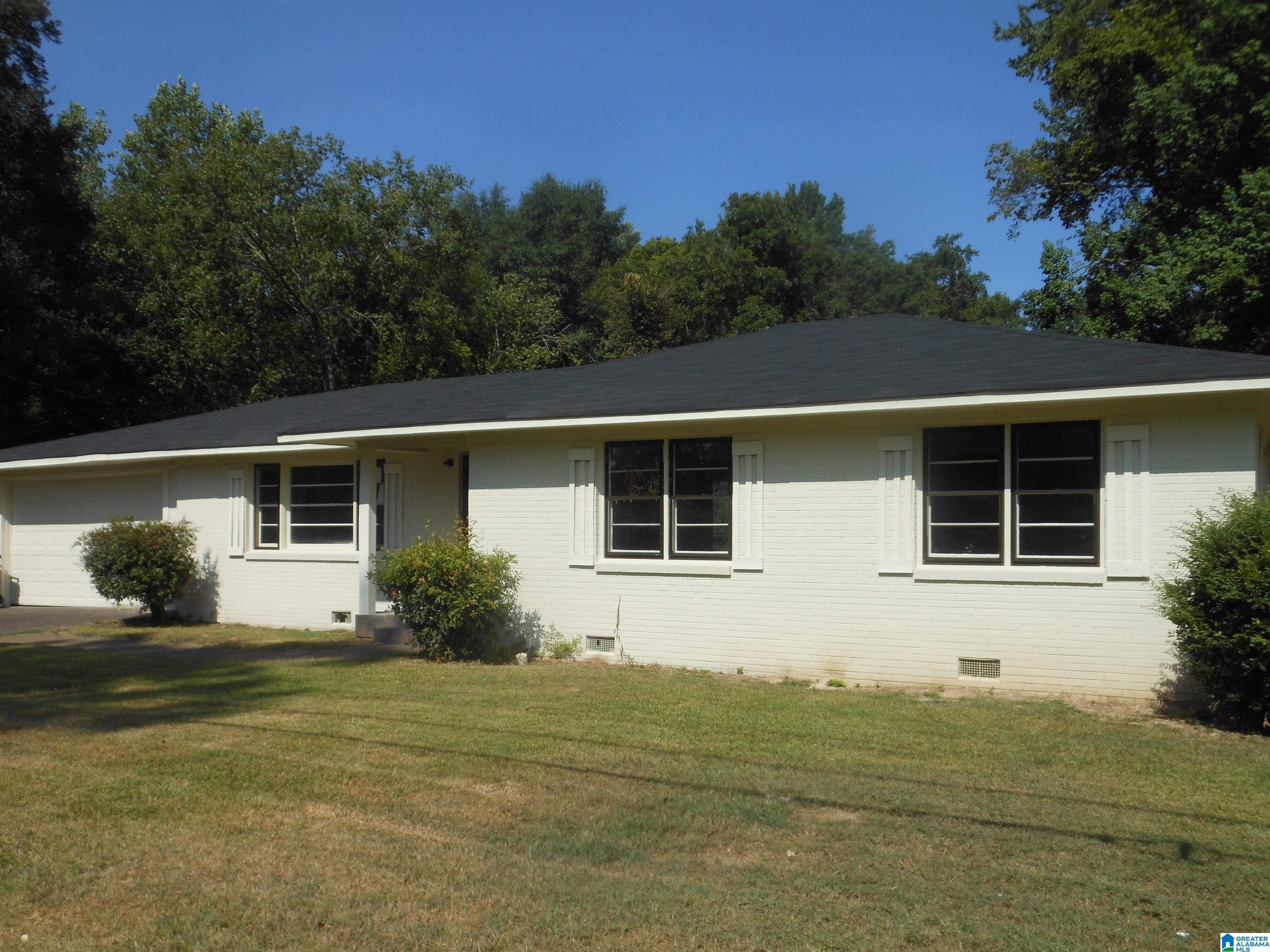 Redfield St, La Crosse, WI 54601