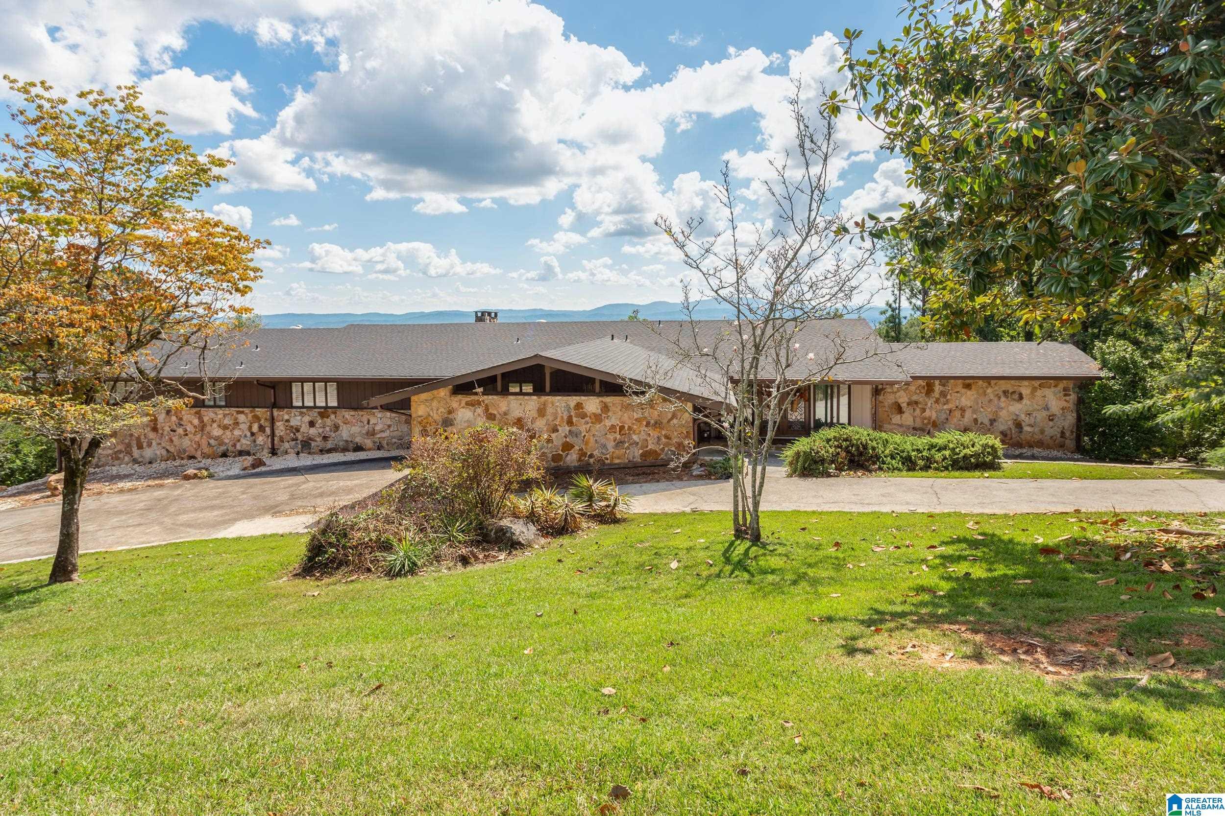 Rendalia Rd, Anniston, AL 36207
