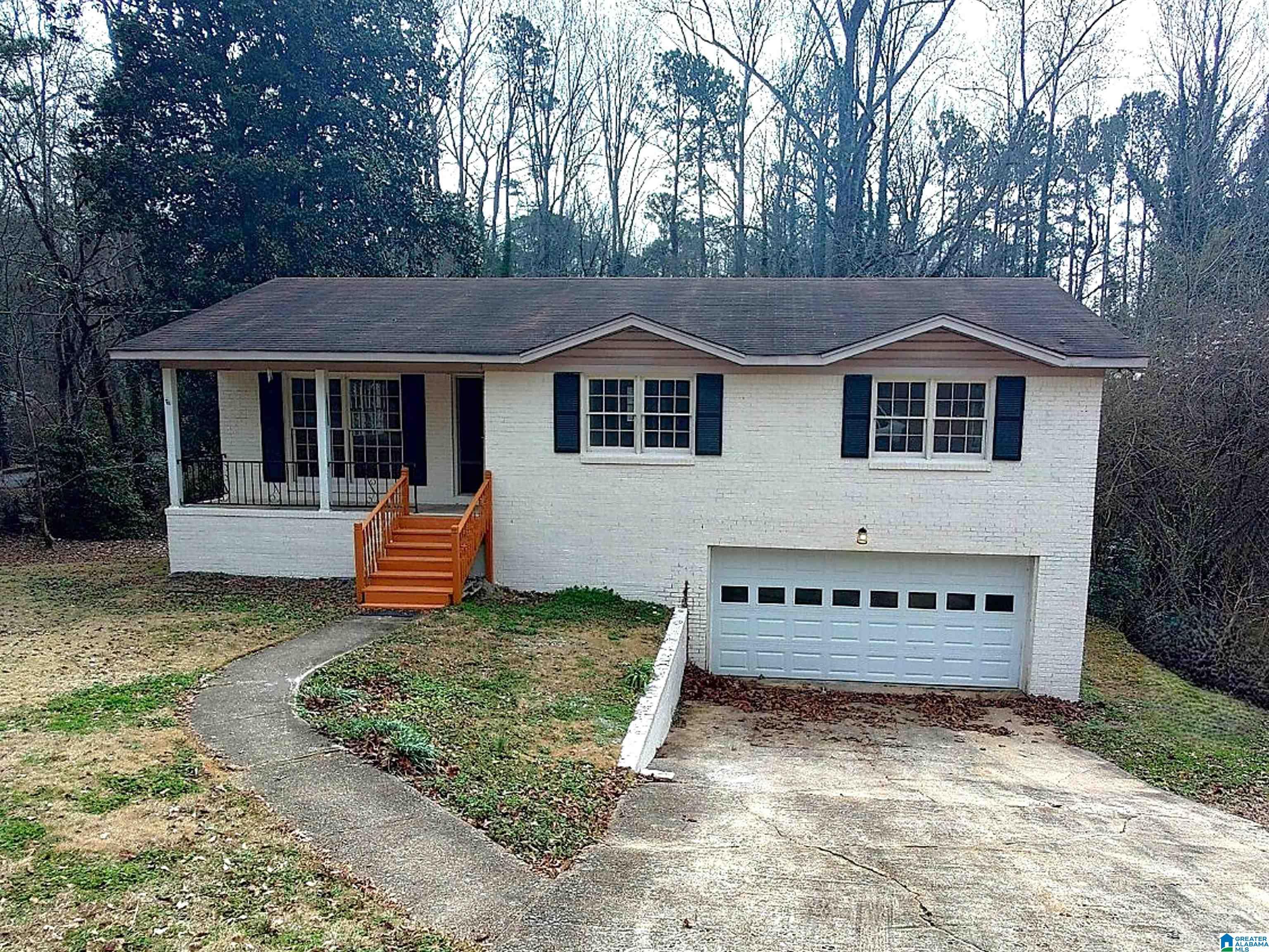 Westwood Ave, Adamsville, AL 35005