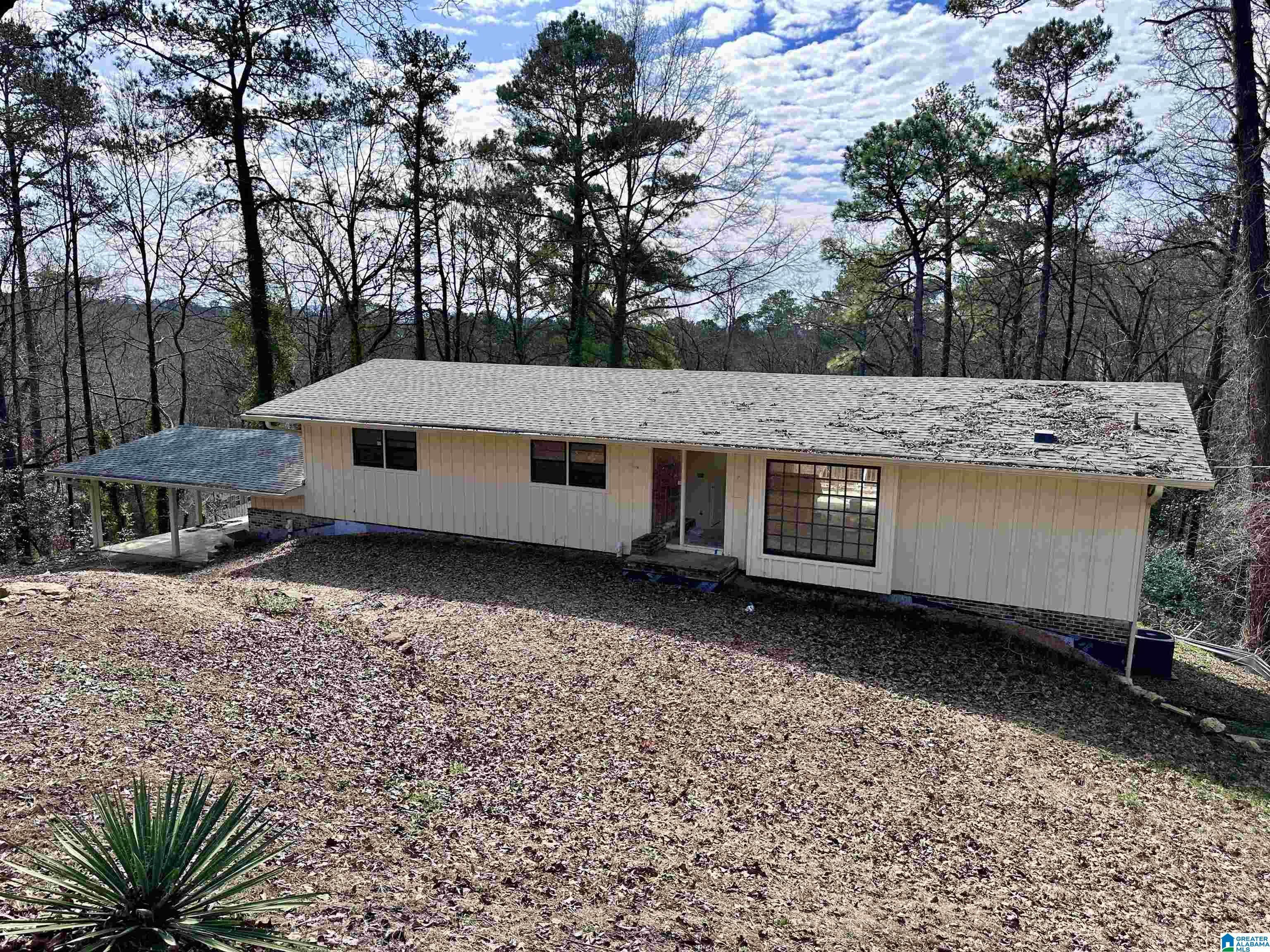 Valley Cir, Vestavia, AL 35243