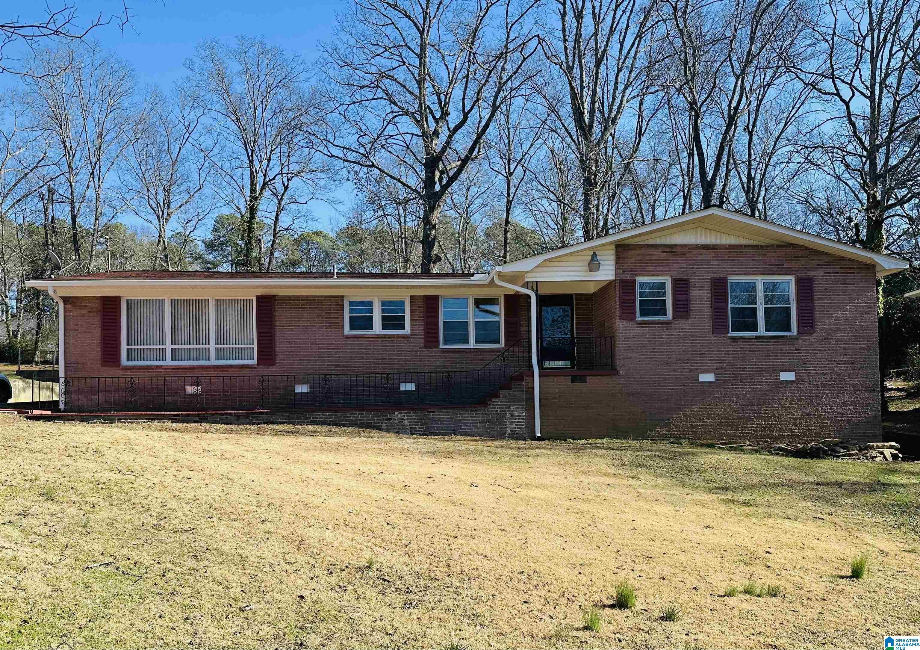 Monte Vista Dr, Gadsden, AL 35904