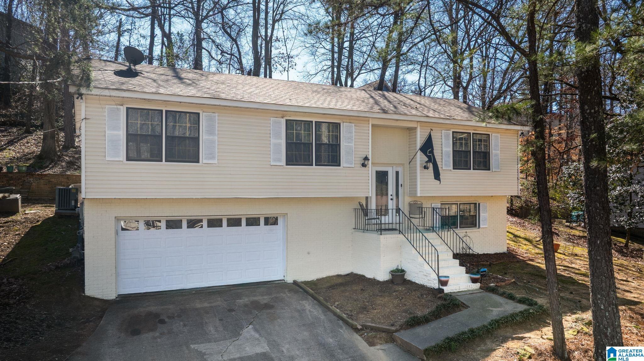 Fulmar Dr, Irondale, AL 35210