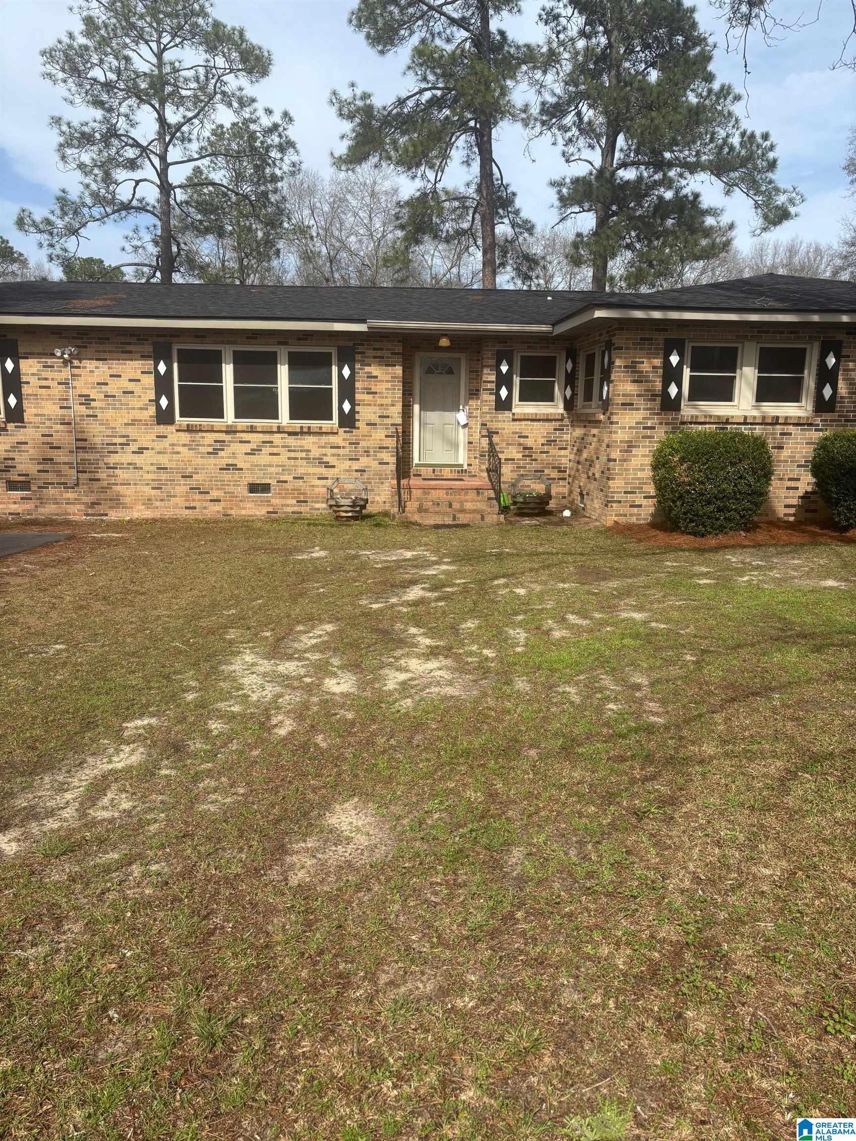 King Ave, Opp, AL 36467