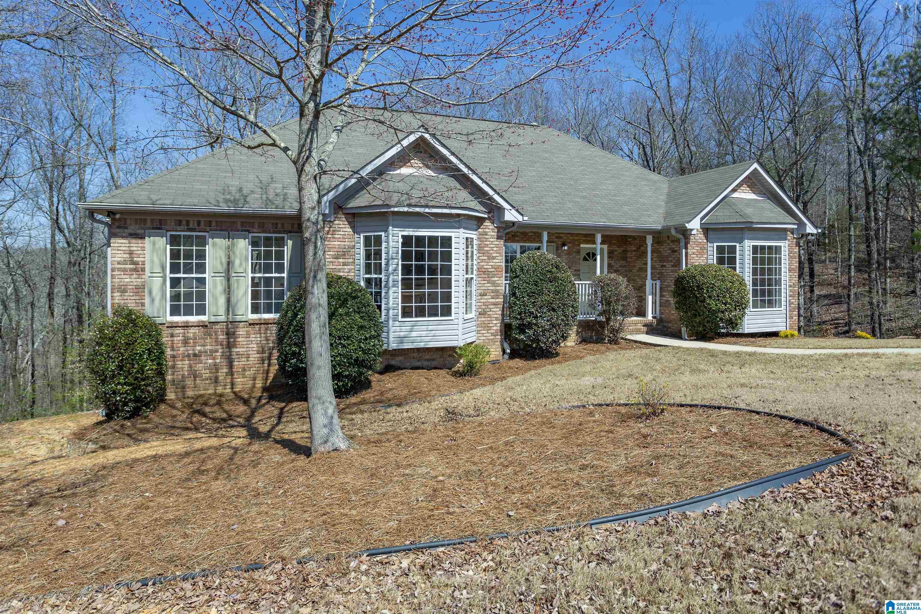 Cahaba Glen Cir, Birmingham, AL 35210