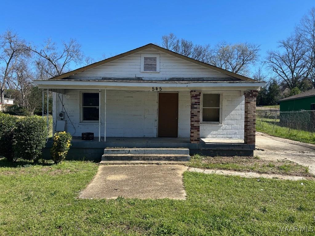 Oak St, Montgomery, AL 36104