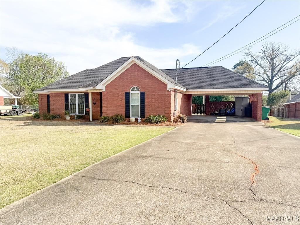 Spring Hollow Dr, Deatsville, AL 36022