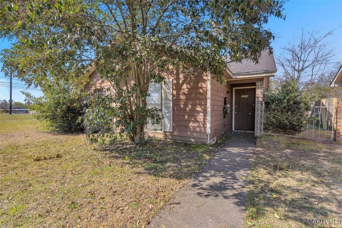 S Perry St, Montgomery, AL 36105