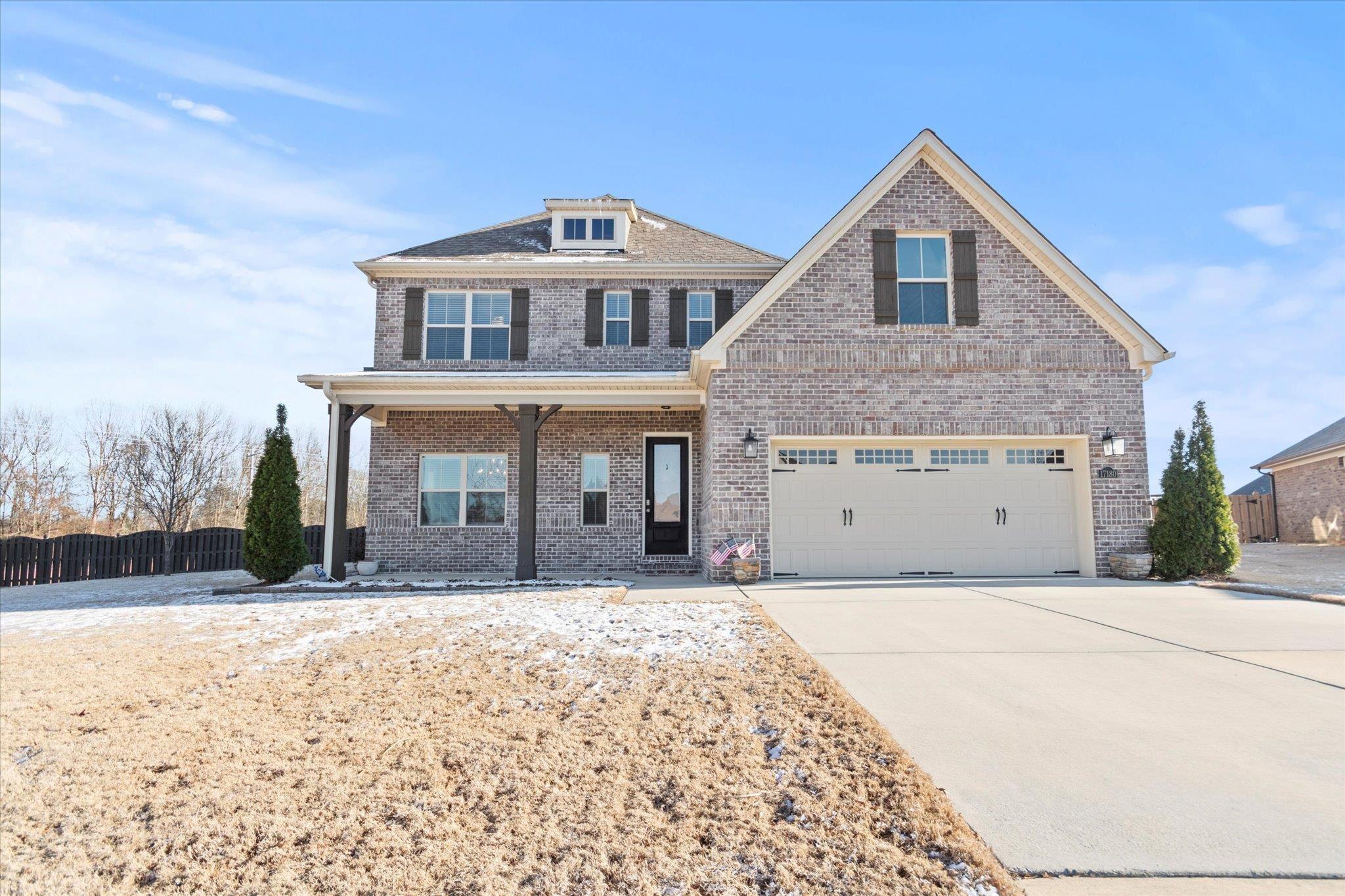 Obsidian Cir, Athens, AL 35613