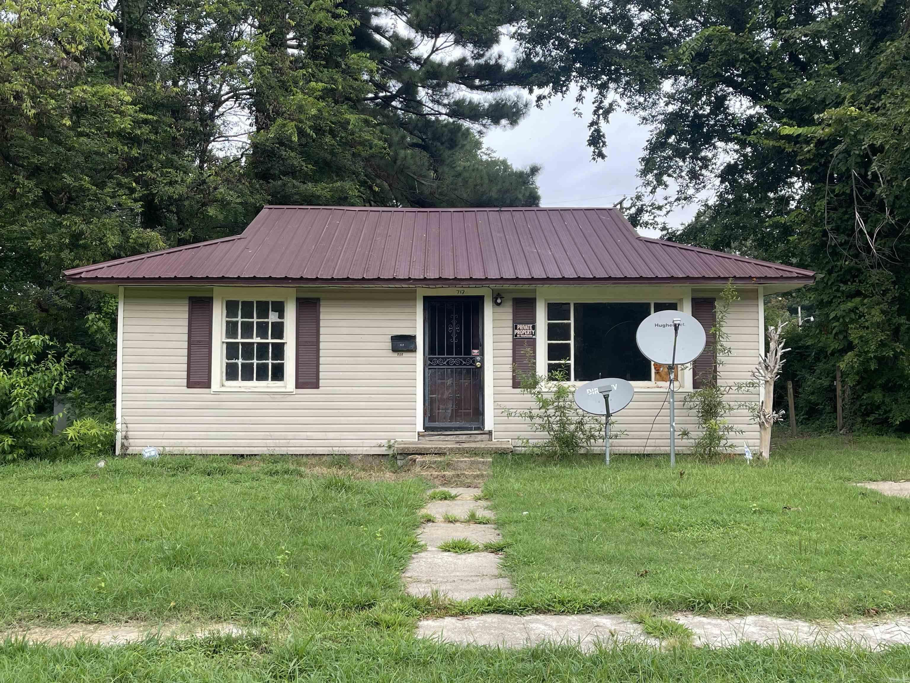 Laughrun Dr, Forrest City, AR 72335