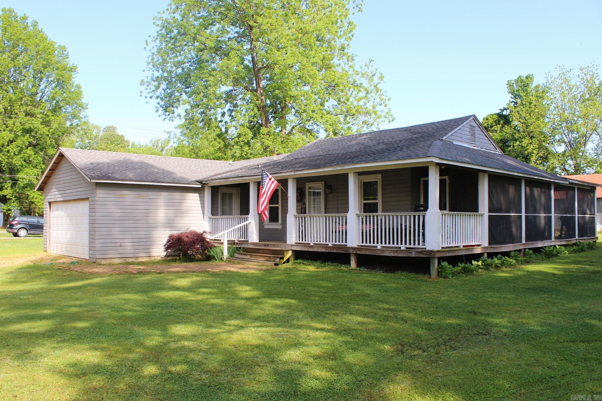 W Main St, Piggott, AR 72454