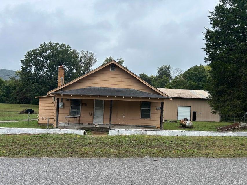 Main St, Guion, AR 72540