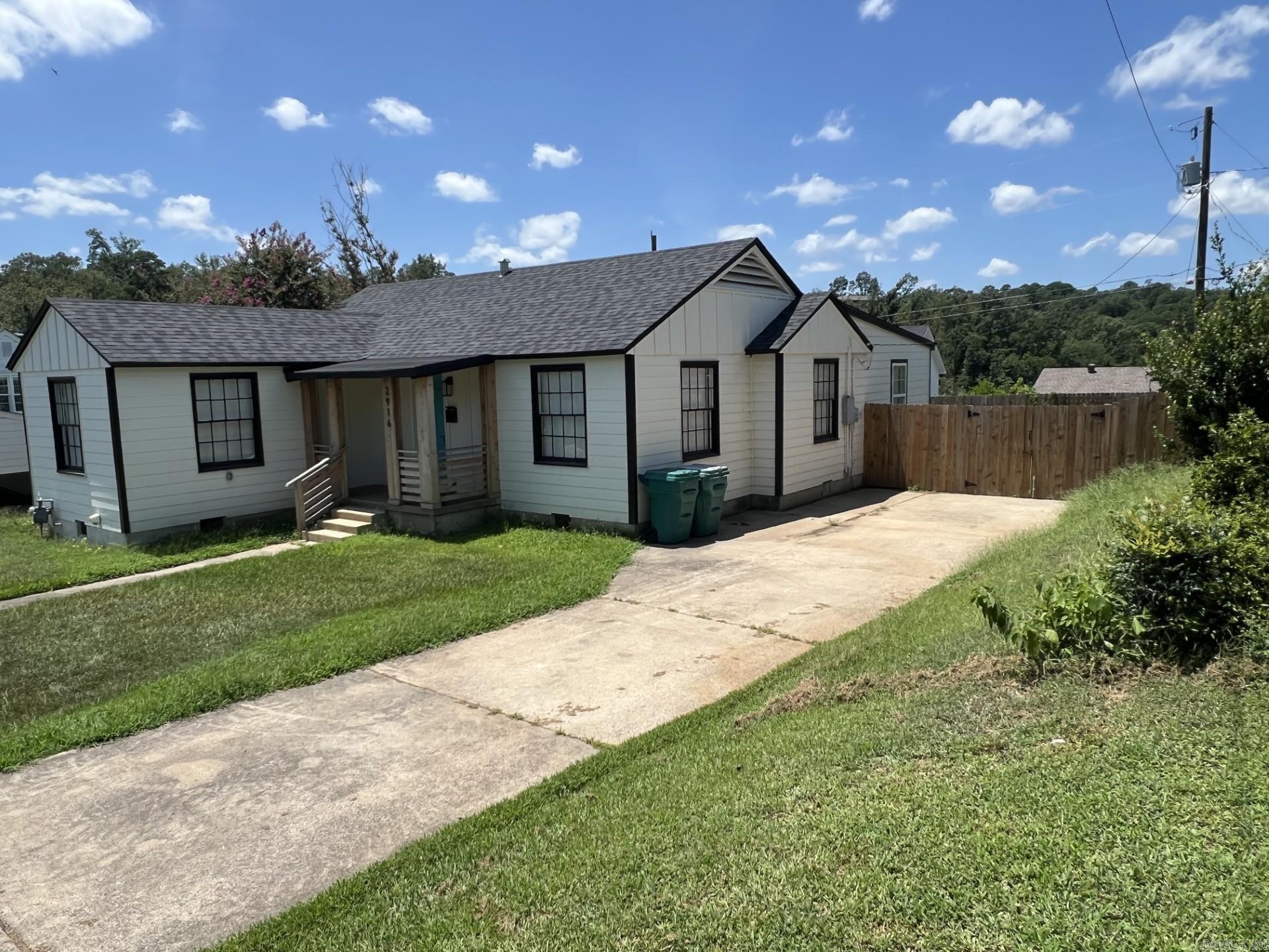 Dalewood Rd, Little Rock, AR 72207