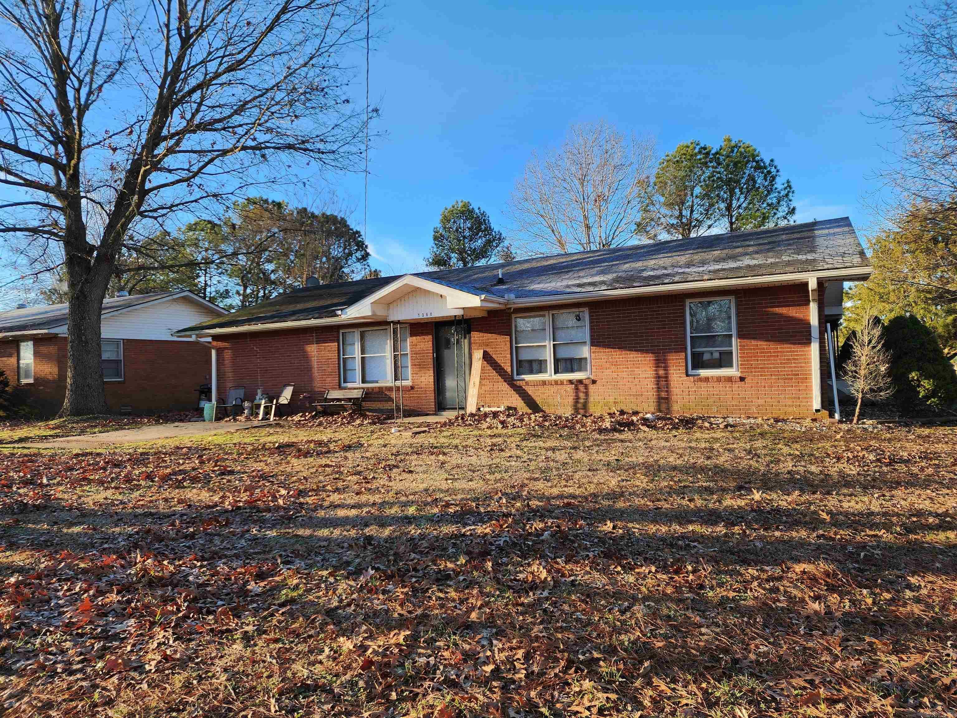 W North St, Piggott, AR 72454