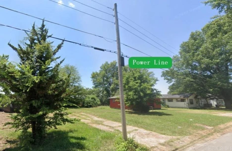 Basin St, Blytheville, AR 72315