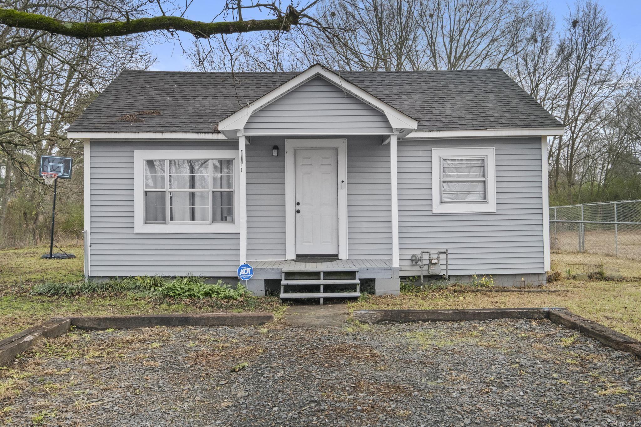 Elm St, Ward, AR 72176