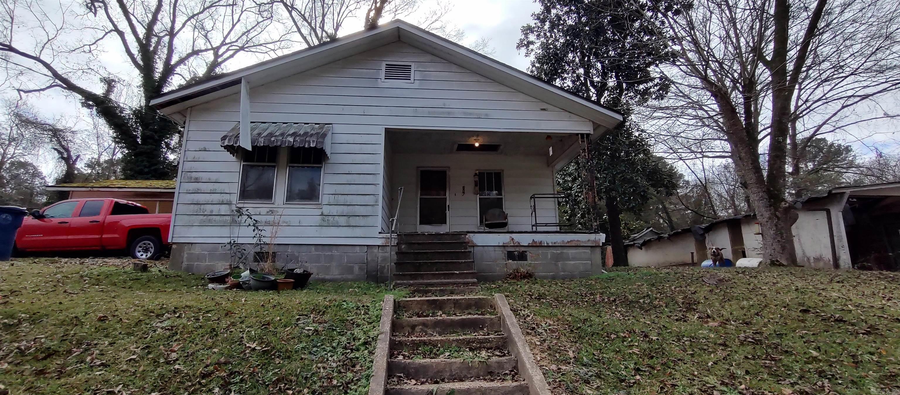 Elm St, Camden, AR 71701