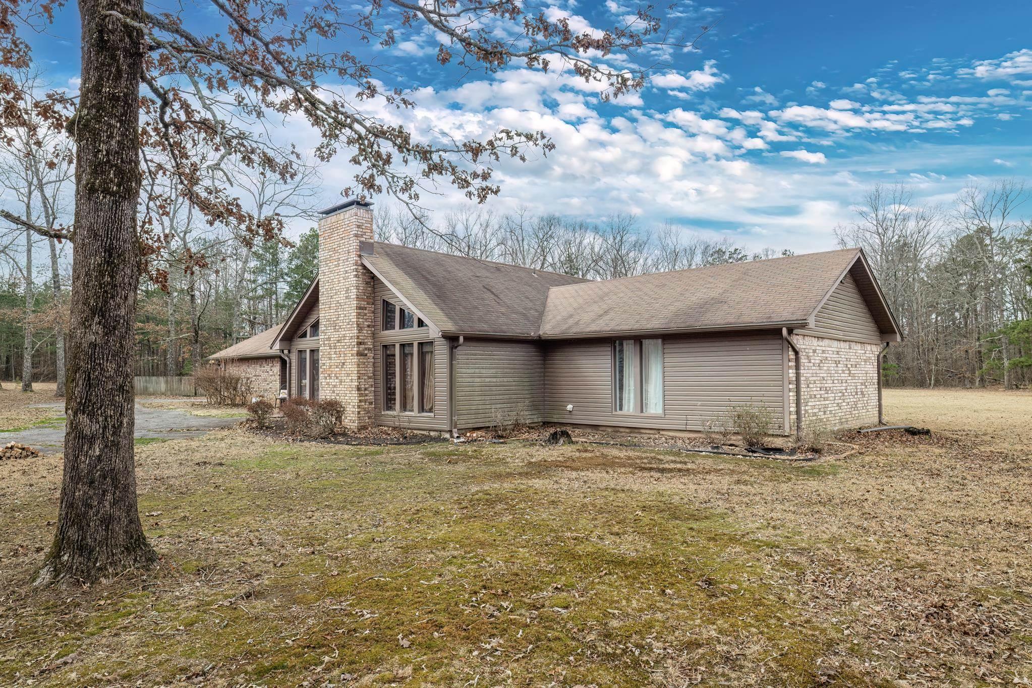 Privatewood Rd S, Pine Bluff, AR 71603