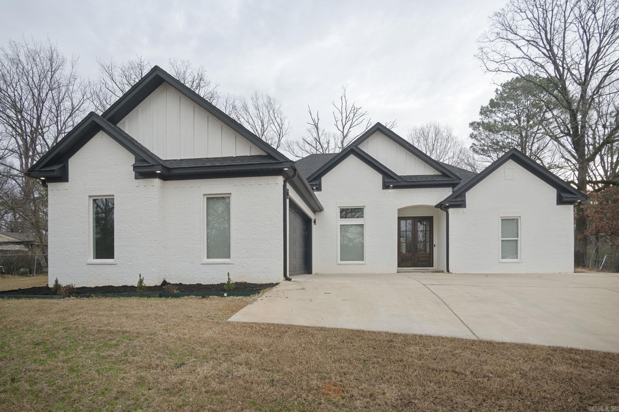 Don Parker Dr, Alexander, AR 72002