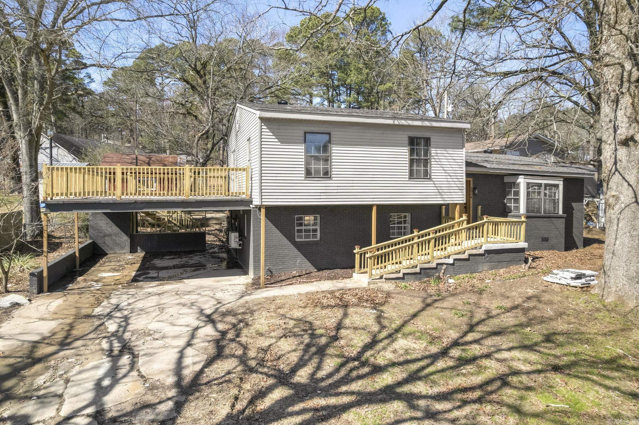 W Lakeview, Benton, AR 72015