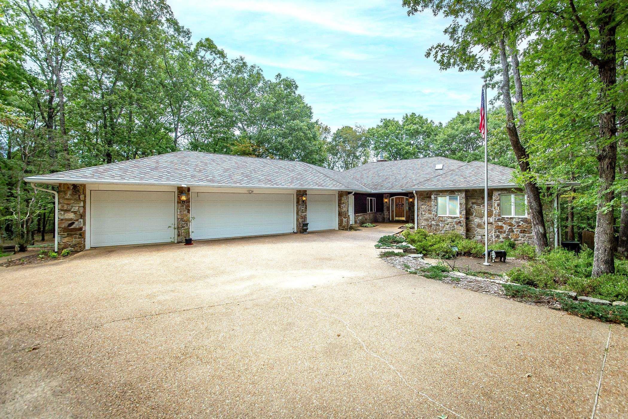 Lazy Oaks Ln, Fairfield Bay, AR 72088