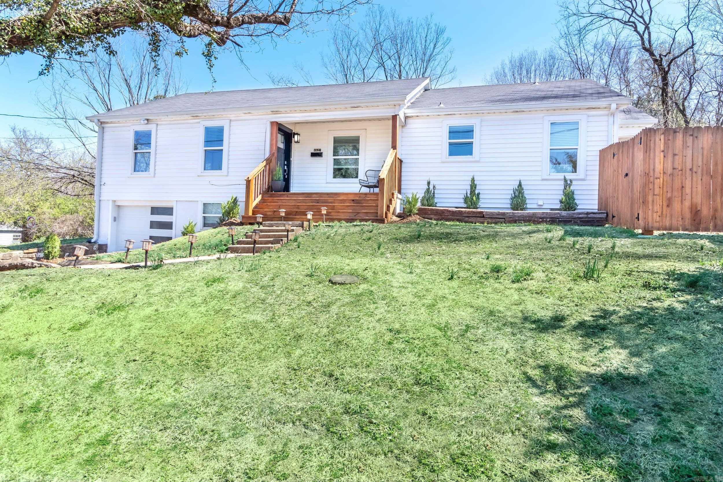 N Fletcher Ave, Fayetteville, AR 72701