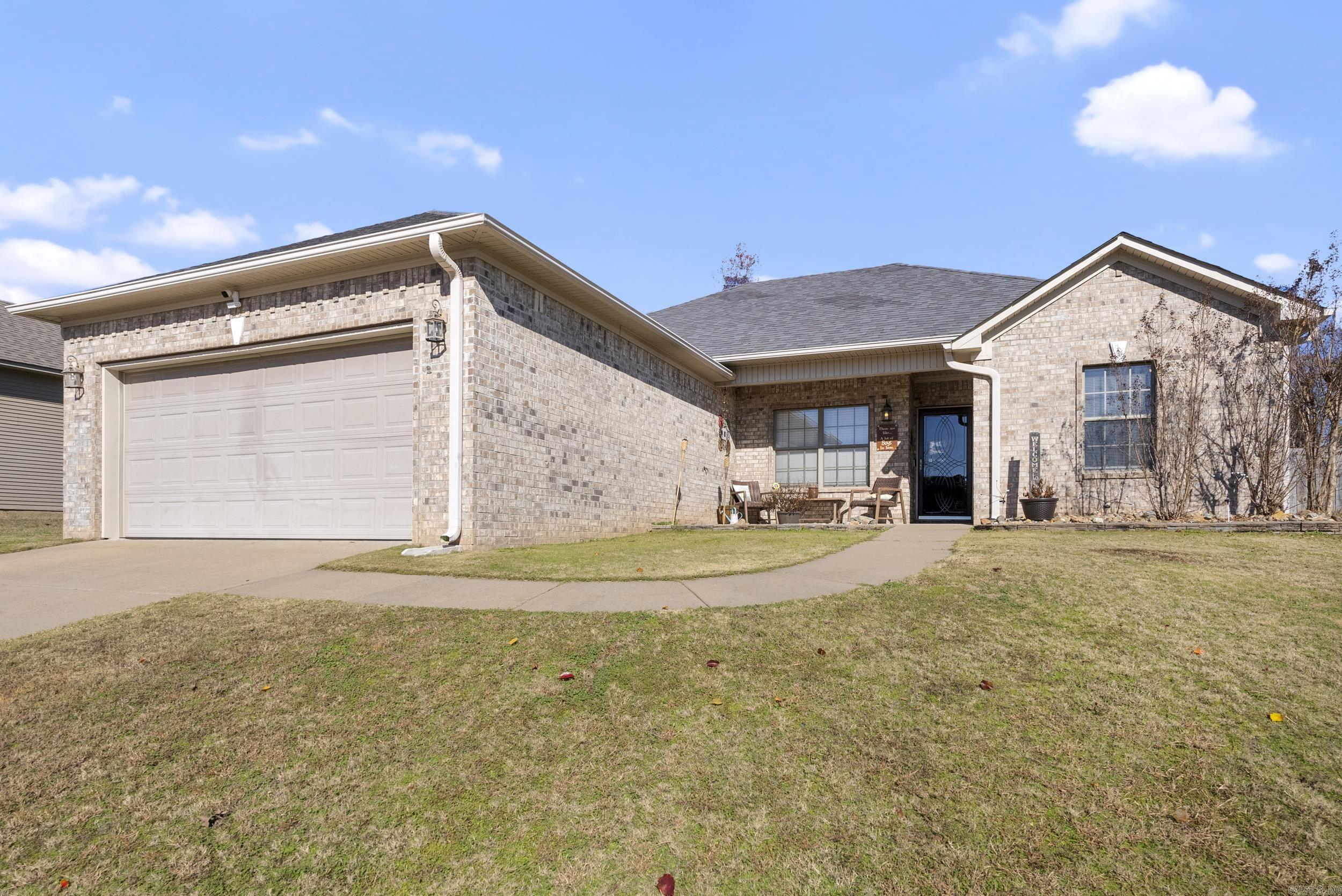 George Washington Dr, Benton, AR 72019