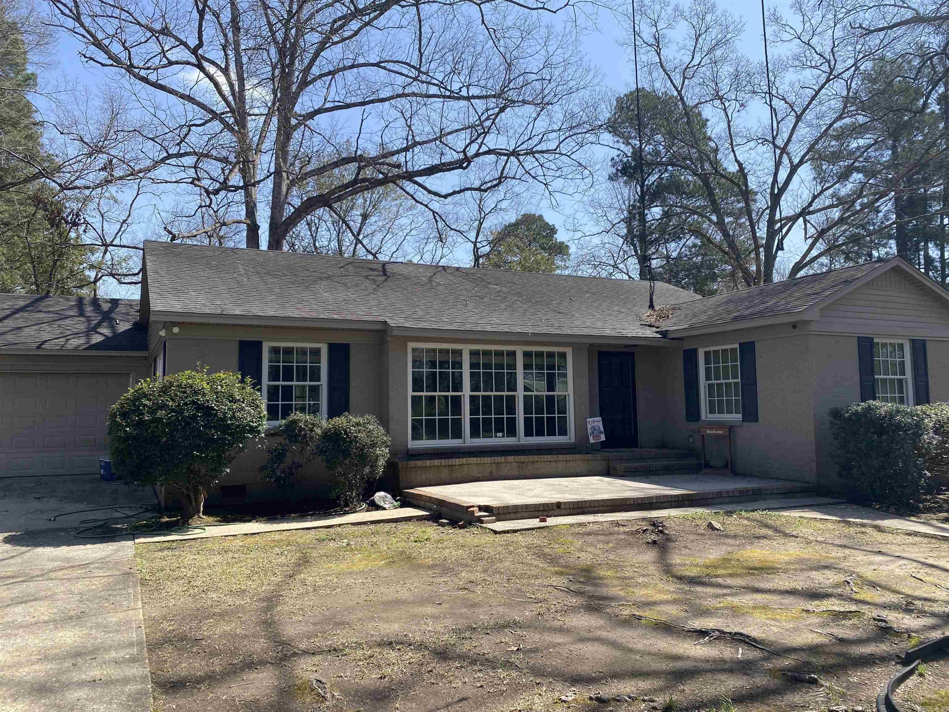 Hickory St, Crossett, AR 71635