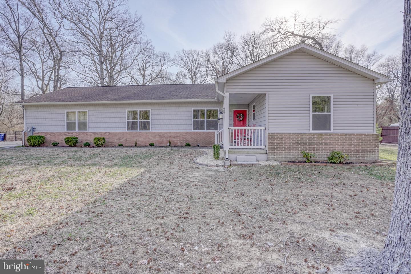 Woodland Dr, Dover, DE 19901