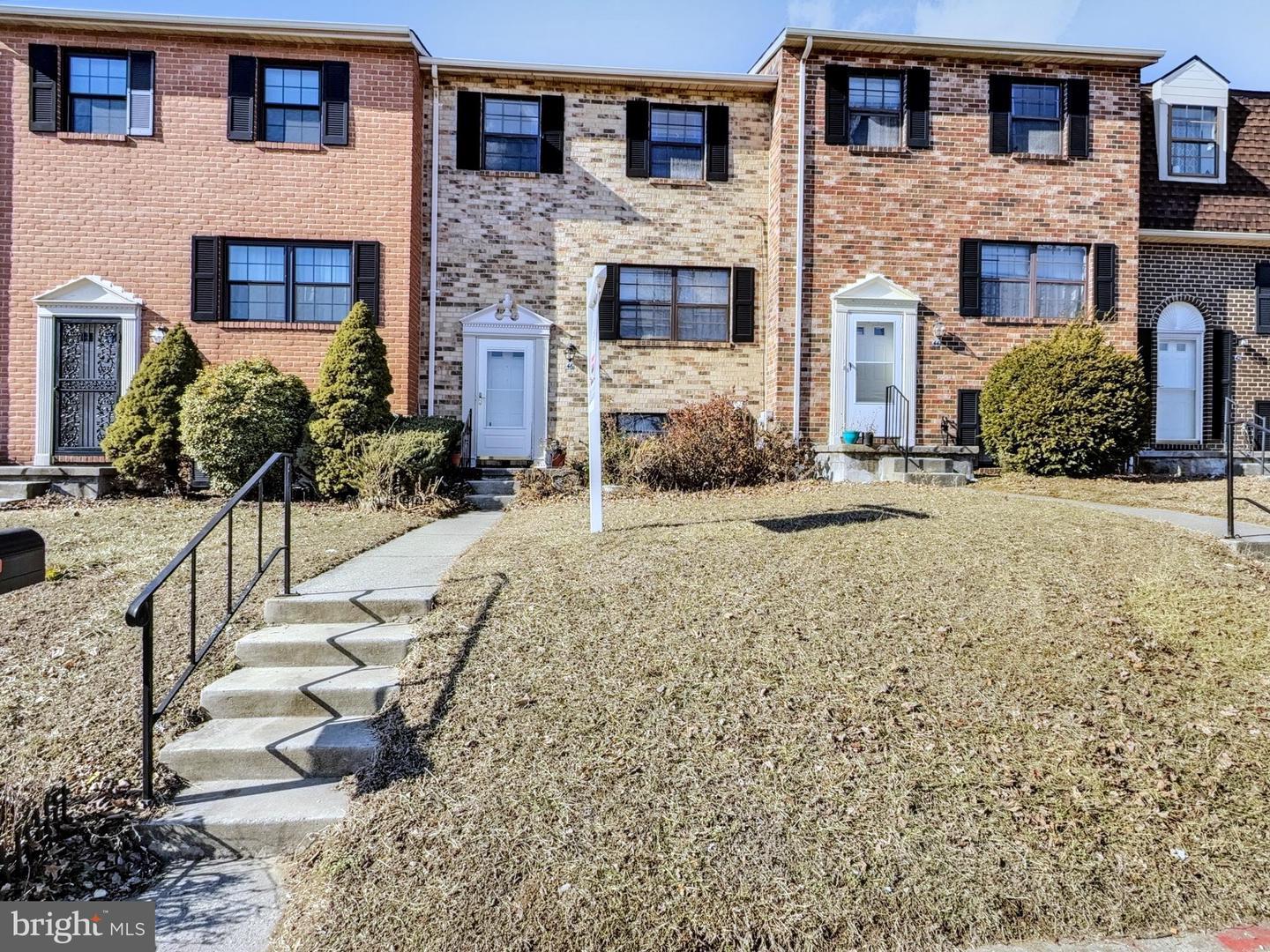 Clinton Hill Ct, Catonsville, MD 21228