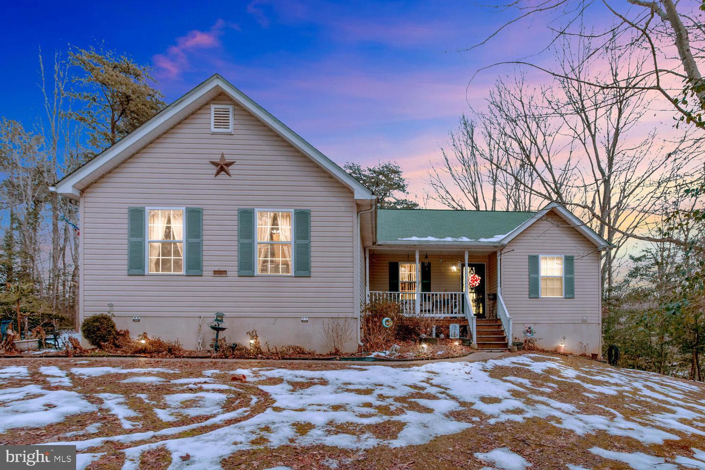 Long Wolf Ln, Lusby, MD 20657