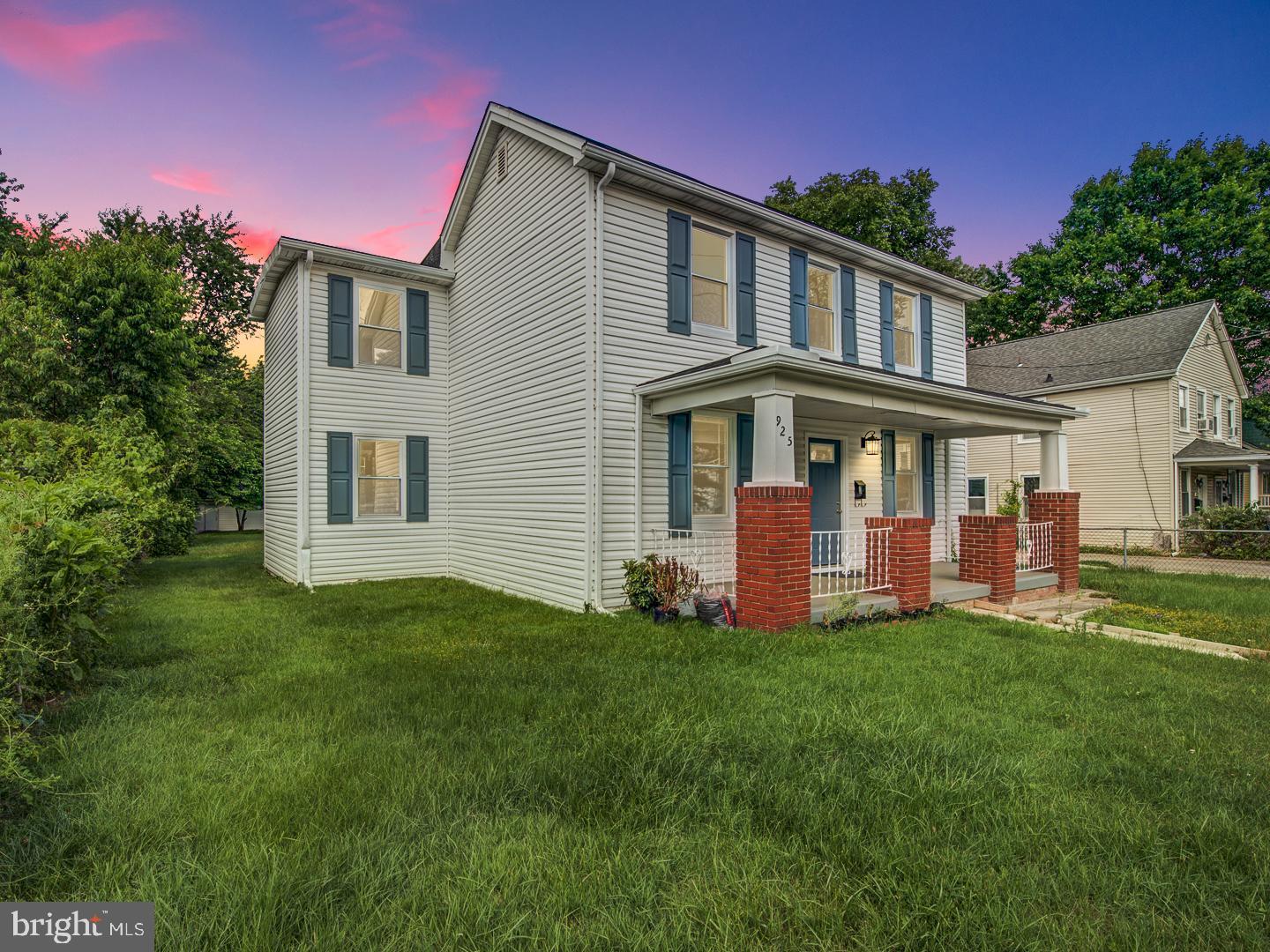 Montgomery St, Laurel, MD 20707