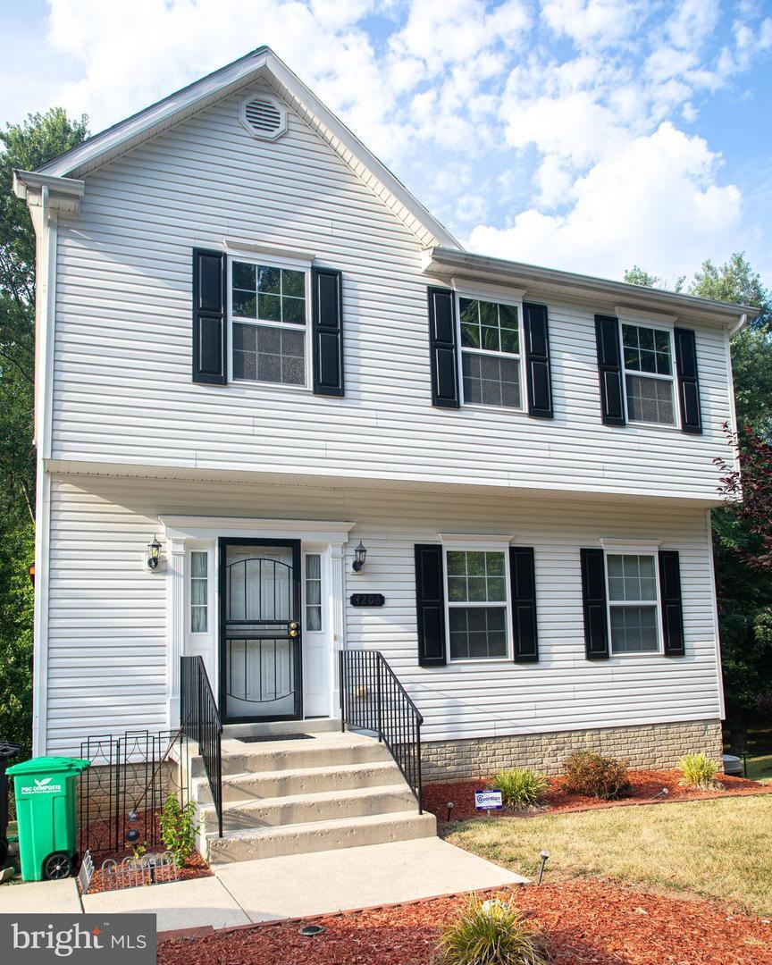 Beachcraft Ct, Temple Hills, MD 20748