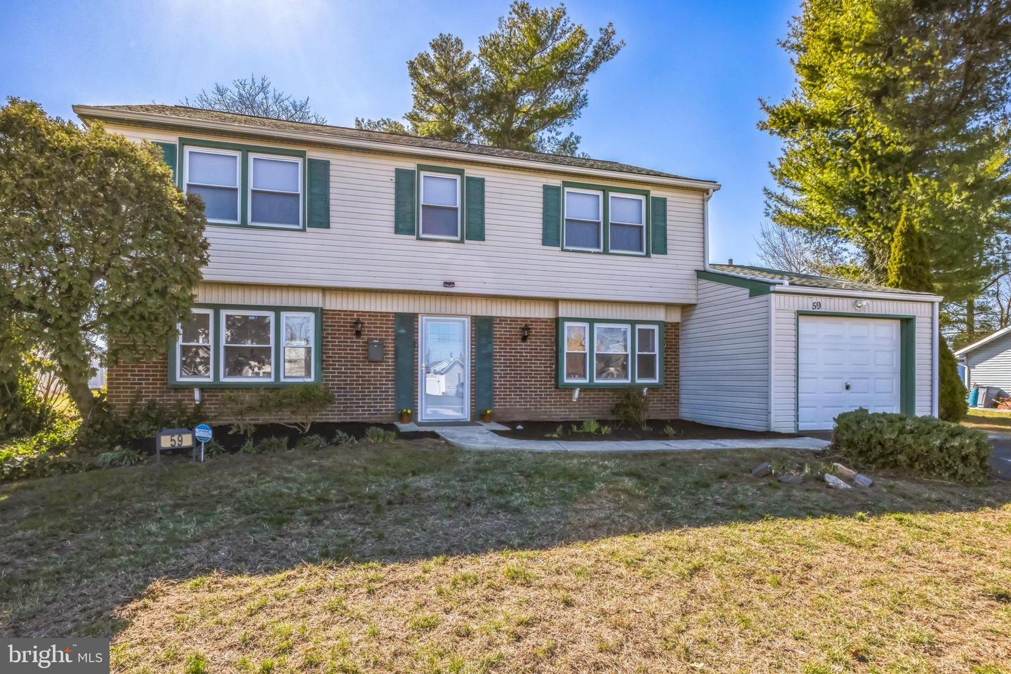 Manor Ln, Willingboro, NJ 08046