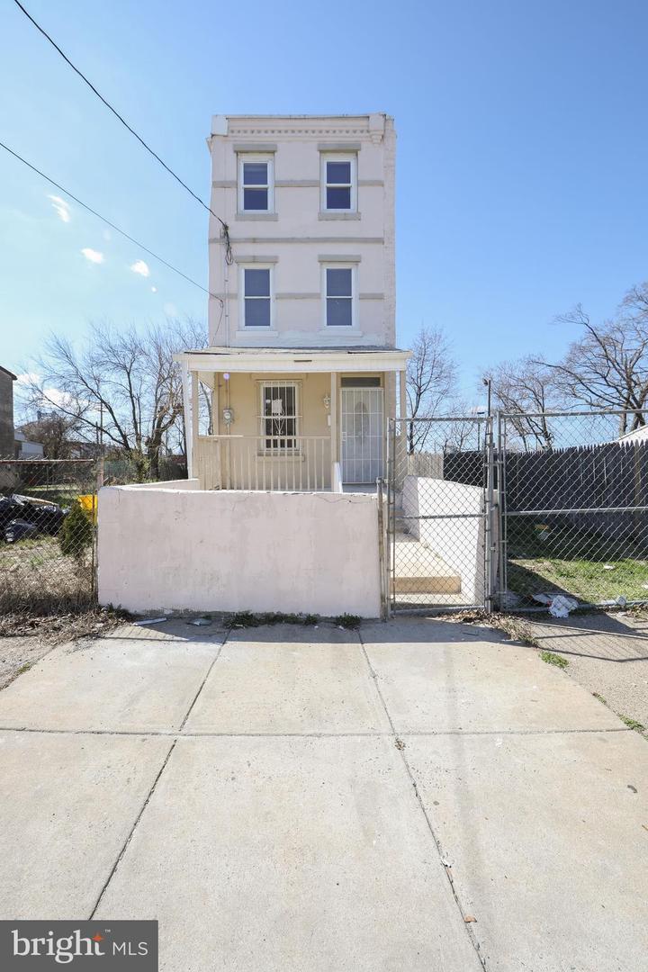 N 2nd St, Camden, NJ 08102