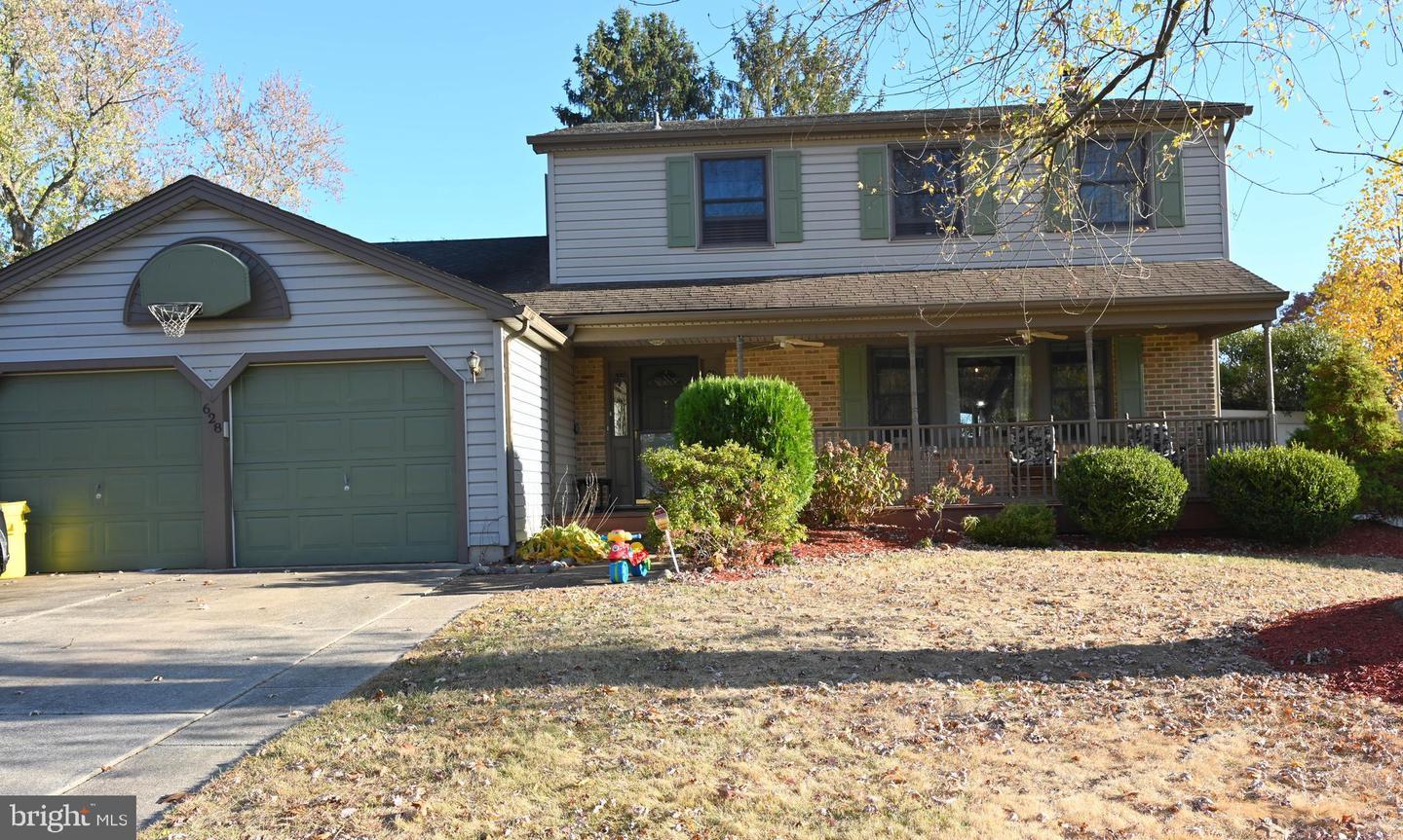 Chatham Rd, Somerdale, NJ 08083