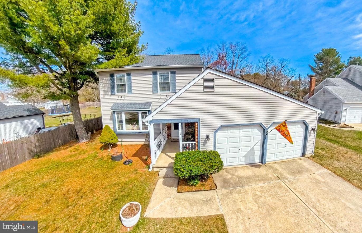 Devonshire Ct, Sicklerville, NJ 08081