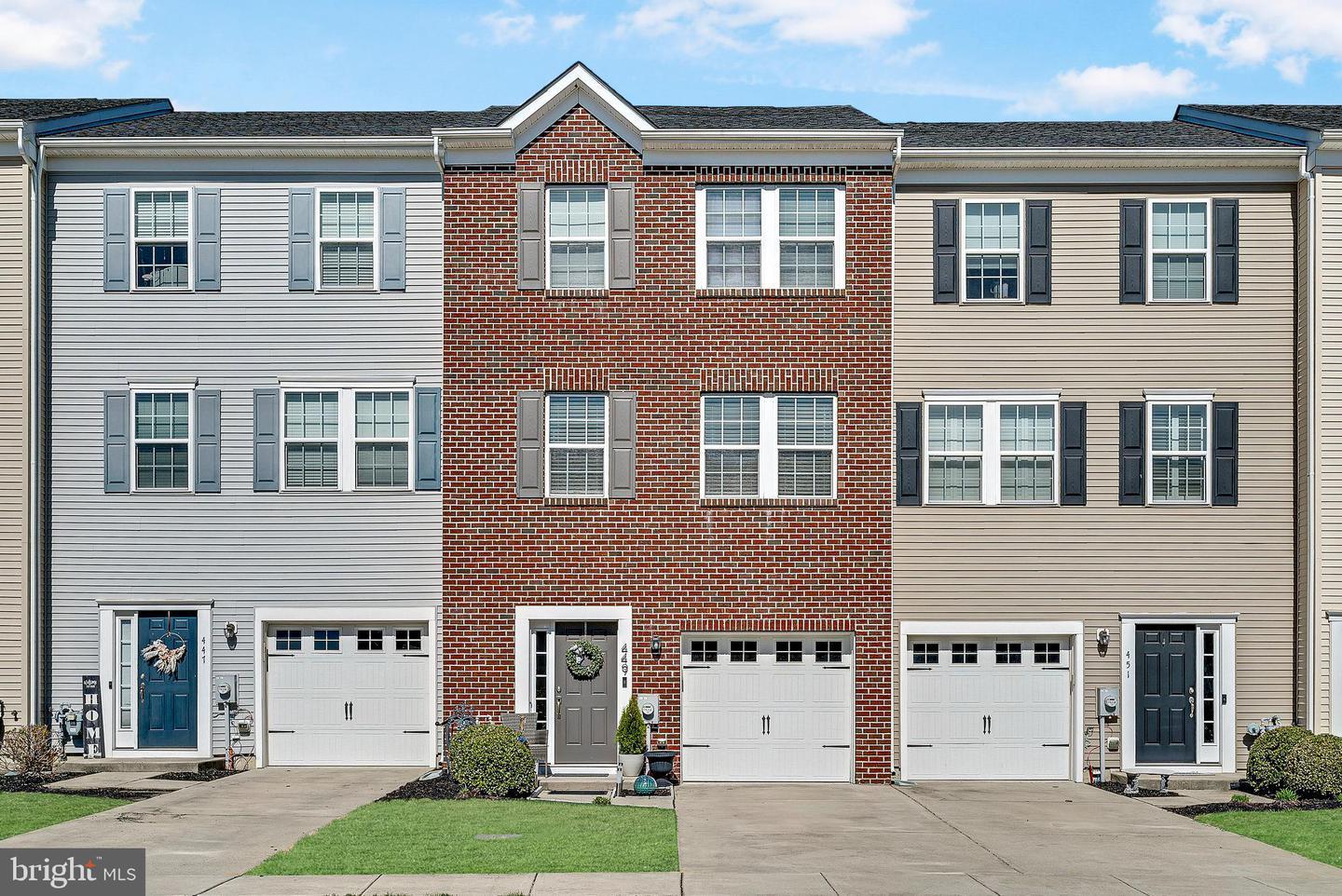 Dogwood Dr, Woodbury, NJ 08096